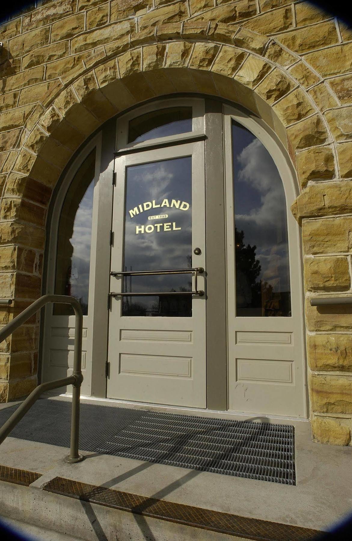 Midland Railroad Hotel Wilson Экстерьер фото